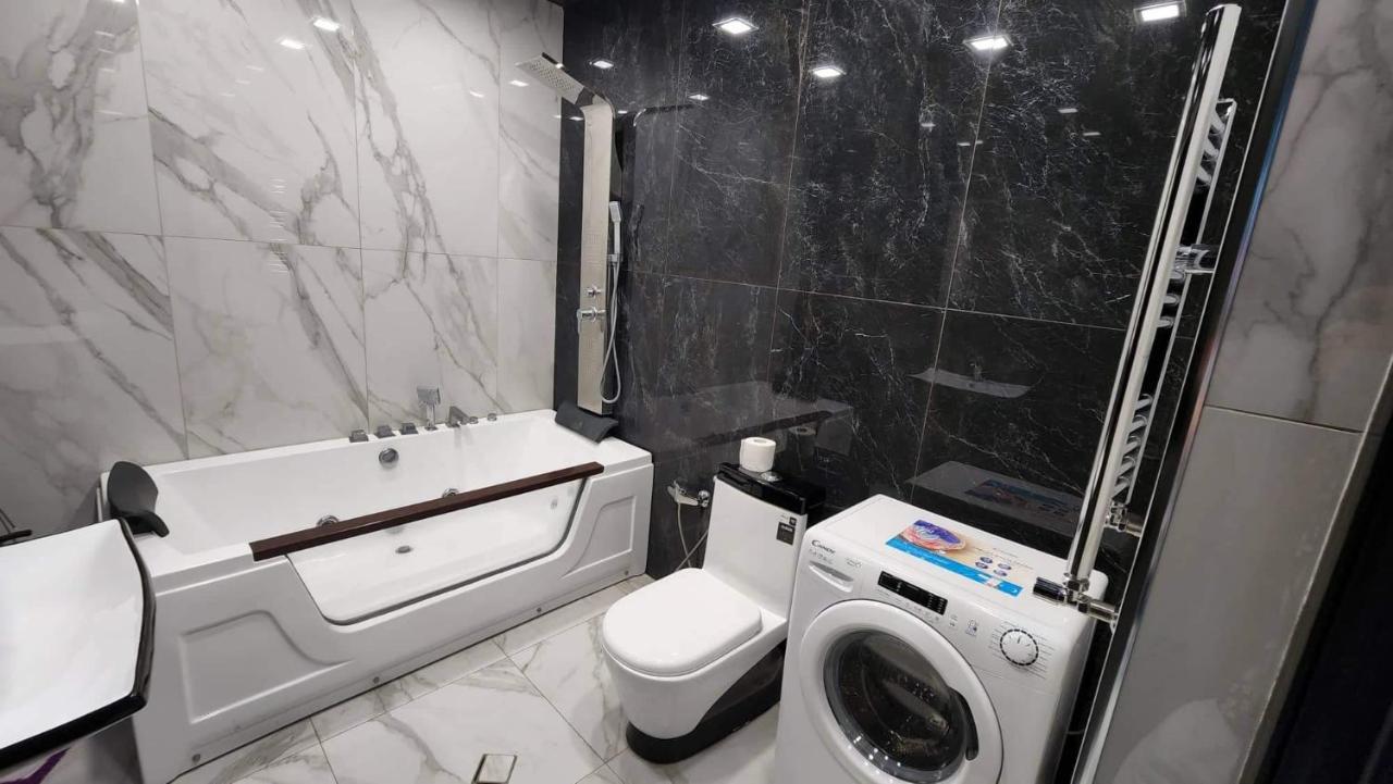 Luxuary 2Bedroom 2 Bathroom Apartment With Jacuzzi Γιερεβάν Εξωτερικό φωτογραφία